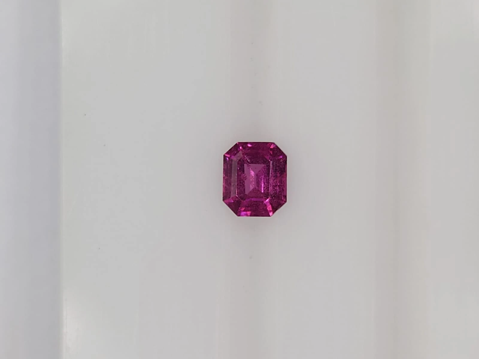 0.22ct Natural Rhodolite from Tanzania — view 5